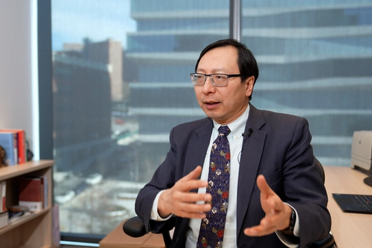Professor Shang Jin Wei